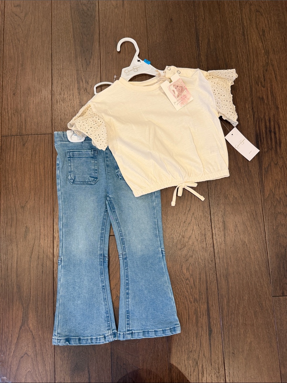 Jessica Simpson Top with Denim Flare Jeans Set Size 24 Months NWT - C39-224
